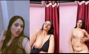 Cute Desi Girl Shows Nude Body