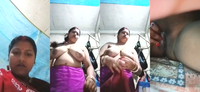Desi Boudi Shows her Big Boobs and Wet Pussy